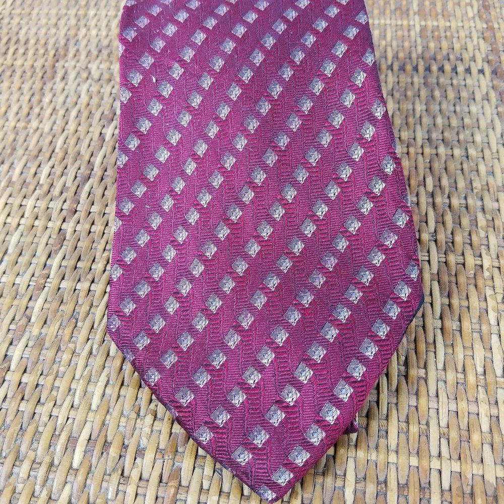 Beautiful Burgundy Equestrian Firenze Tie